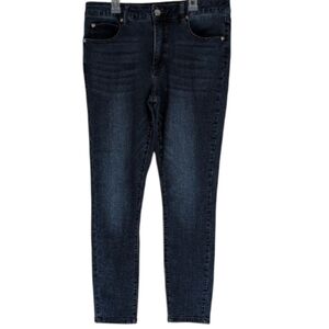 Tahari Chloe Skinny Jeans Size 12/31 In Great Condition !